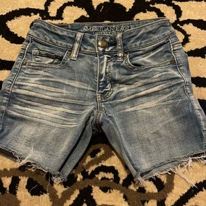 Women’s American Eagle shorts